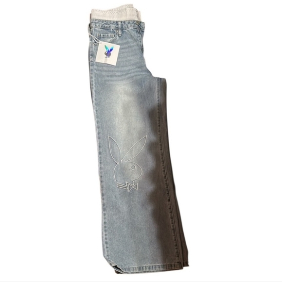 PLAYBOY Size 3 Juniors Relaxed Jeans in Light Blue - Picture 3 of 7